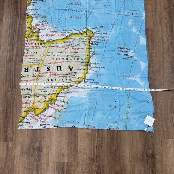 NEW Annabel Trends Aussie Australia Map Scarf - Picture 6 of 9